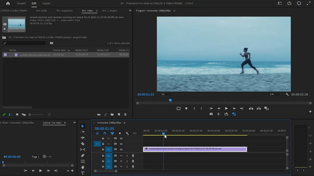 the playhead positioned on the selected frame - thiago alves videomaker